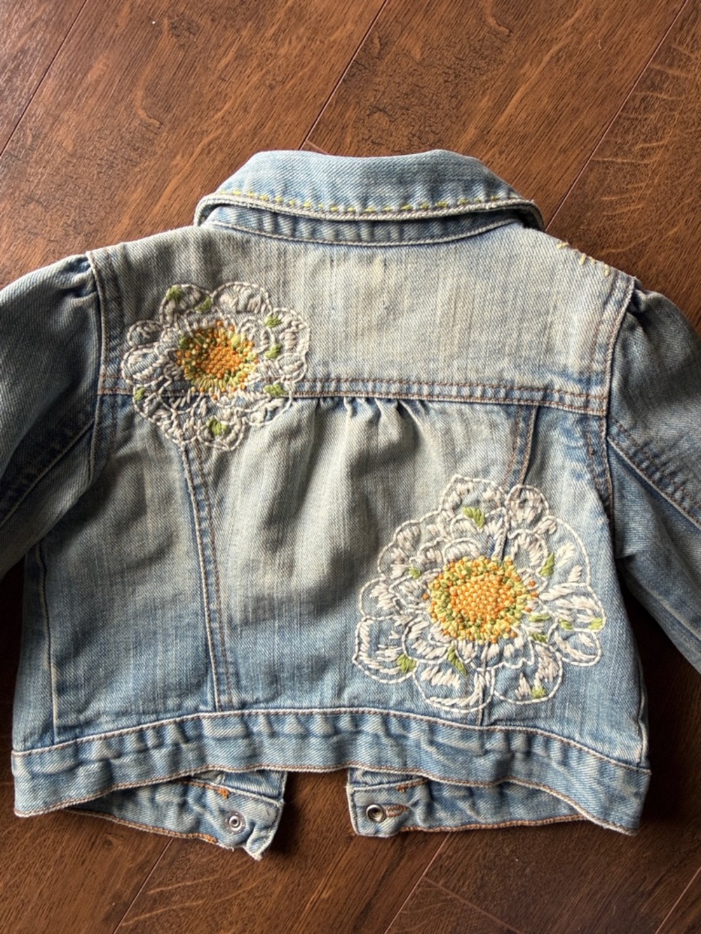 GAP Light Blue Denim Jacket with Yellow Floral Embroidery - Picture 5 of 5